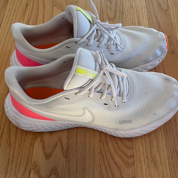 Nike Shoes Womens Nike Running Shoes Poshmark